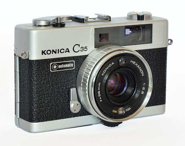 Favourite Cameras: Konica C35 Automatic - Film AdvanceFilm Advance